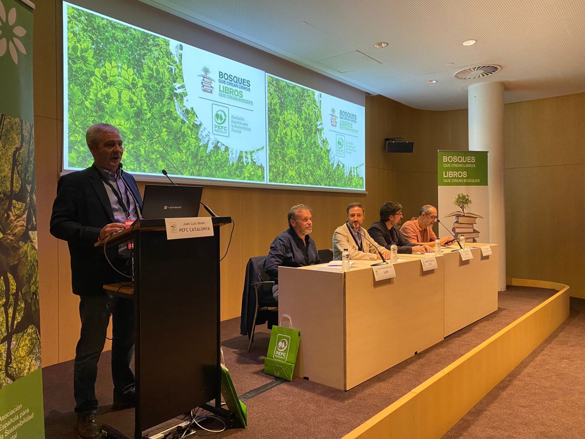 Fira Liber 2024, ponents i moderador