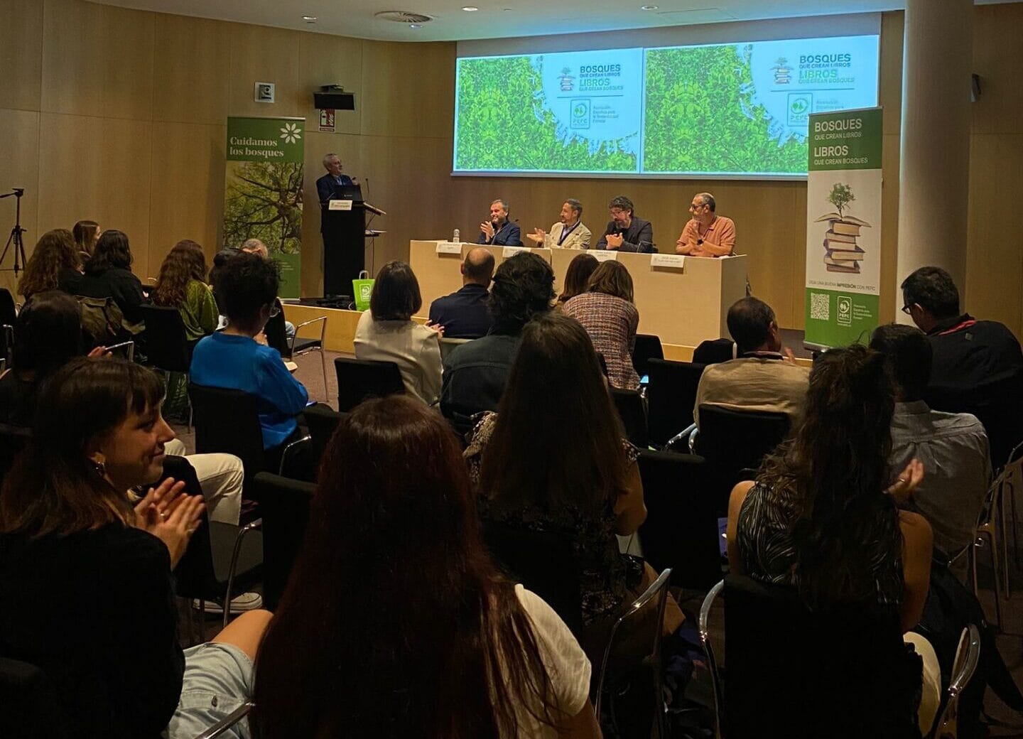 Jornada “Sostenibilitat, traçabilitat i transparència: la certificacióPEFC en el sector editorial”